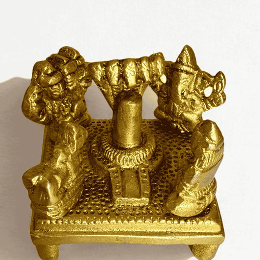 Shiv Parivar Brass Idol – Small (Seated on Chowki)