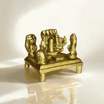 Shiv Parivar Brass Idol – Small (Seated on Chowki) - 1