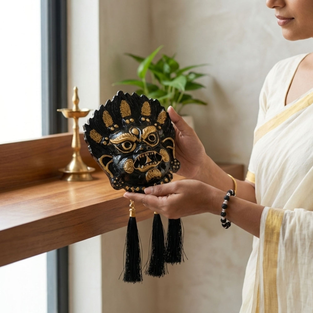 Powerful Kirtimukh Wall Hanging | Krunagali Bacelet Combo