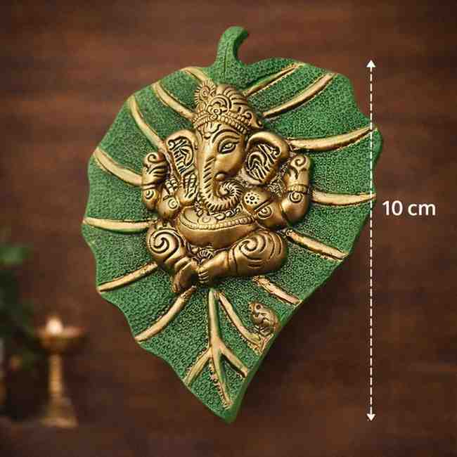 Green Metal Patta Ganesh Hanging