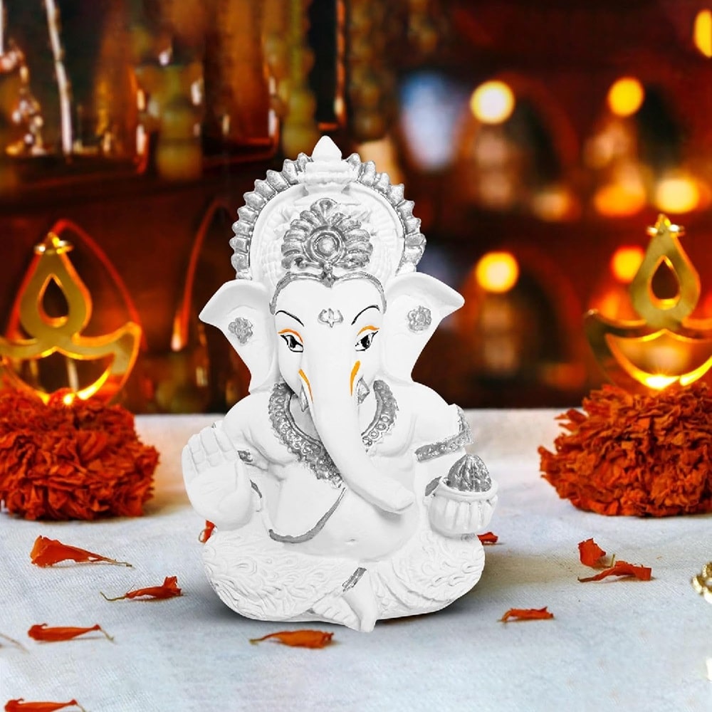 White Silver Ganesh Idol (Approx 8.9 CM)