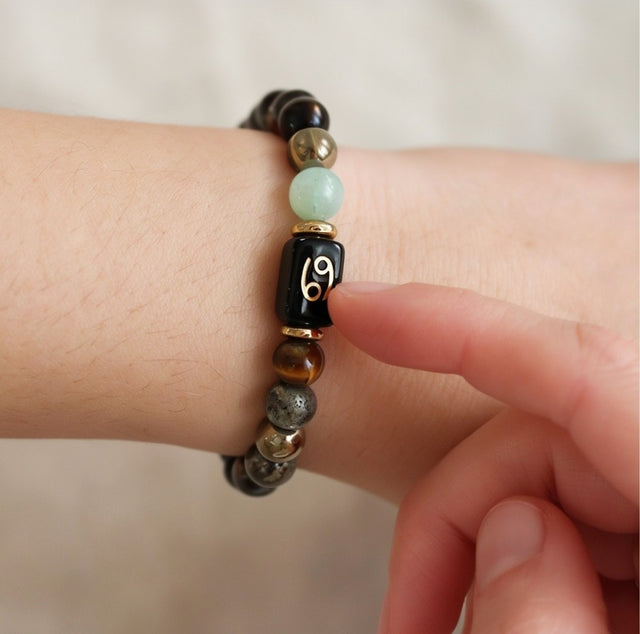 Dhan Yog Bracelet for Cancer, settle it on the wrist
