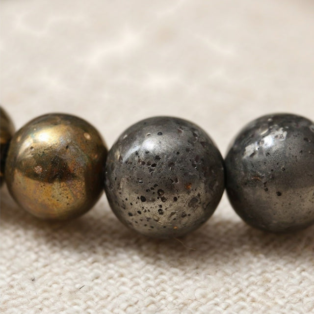 Dhan Yog Bracelet for Cancer, close-up detail