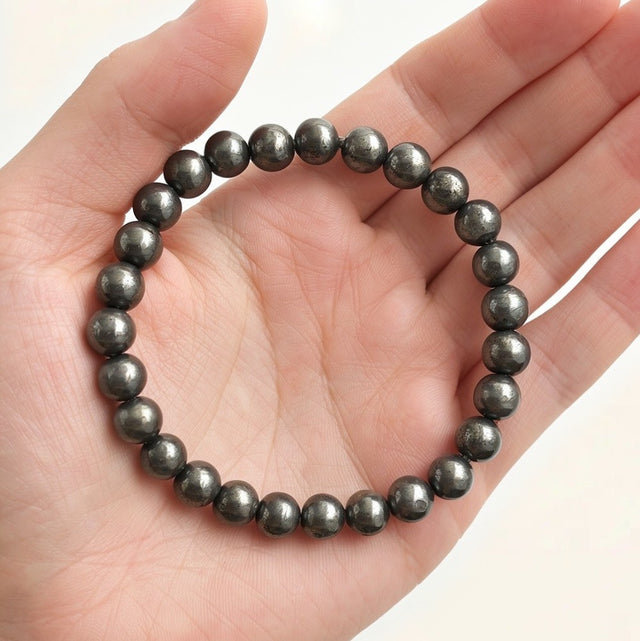 Money Magnet Pyrite Bracelet, close-up detail