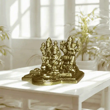 Lakshmi Ganesh Kuber Idol Set in Brass – Antique Finish - 1